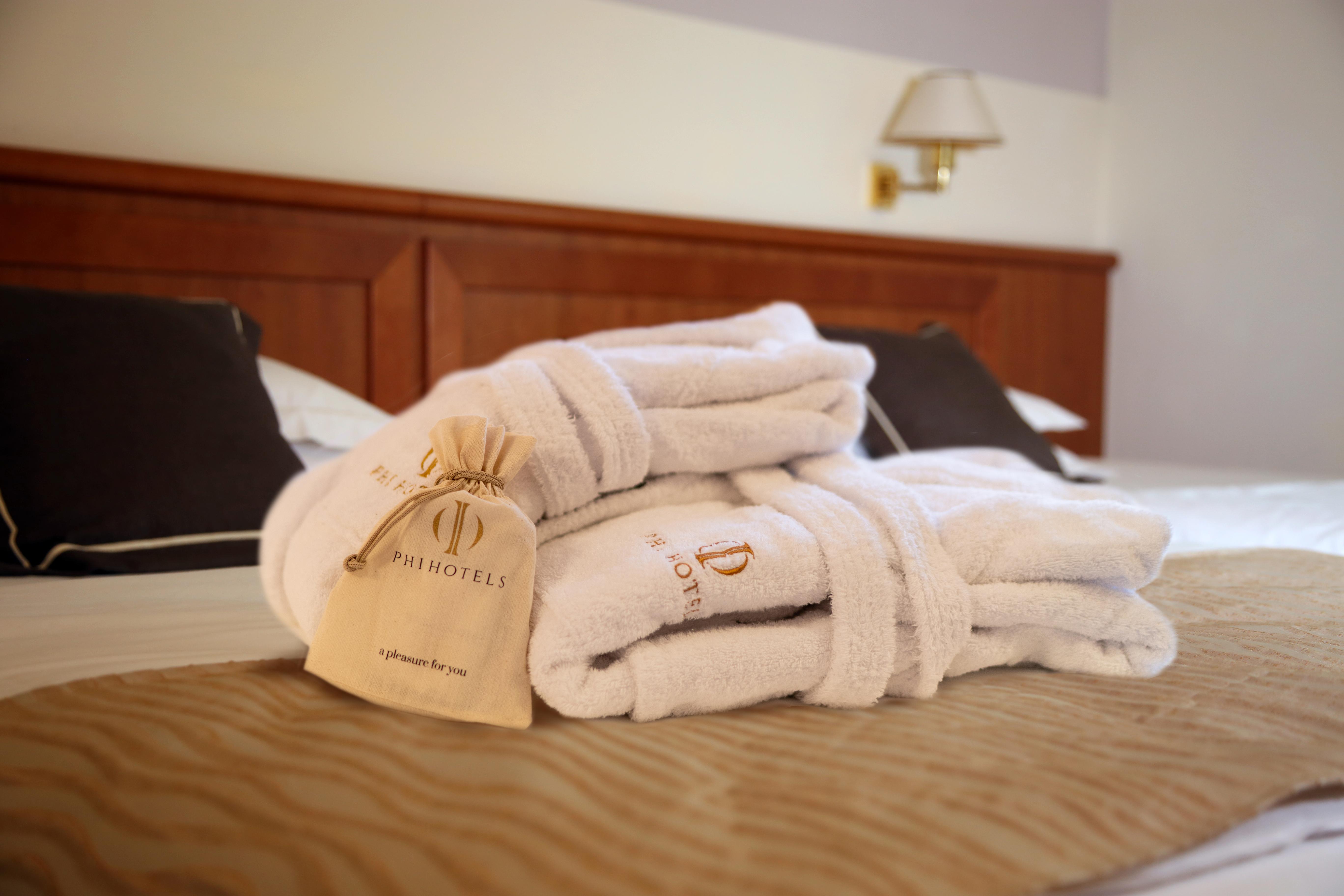 Phi Hotel Emilia Оццано-делл'Емілія Екстер'єр фото